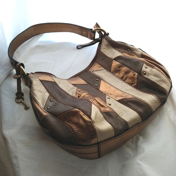 Adorable fossil quilted leather studded shoulder bag EUC ❤️ - Picture 11 of 13